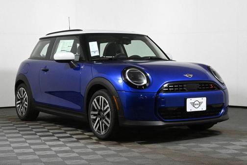 2025 MINI Hardtop SIGNATURE PLUS