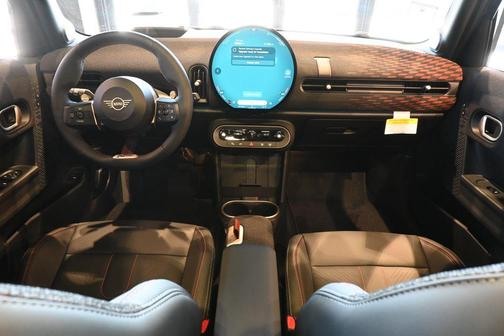 2025 MINI Hardtop Cooper
