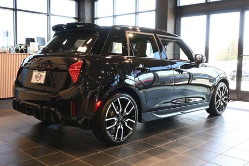 2025 MINI Hardtop Cooper