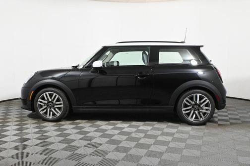 2025 MINI Hardtop SIGNATURE PLUS
