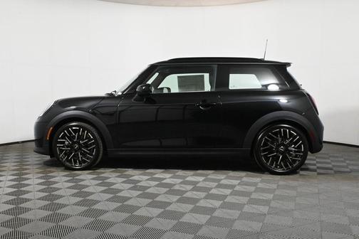 2025 MINI Hardtop SIGNATURE PLUS