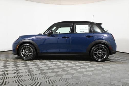 2025 MINI Hardtop Cooper