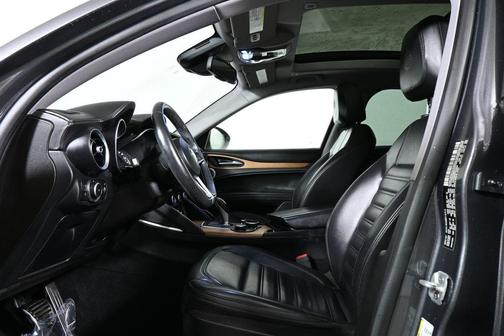 2019 Alfa Romeo Stelvio Ti