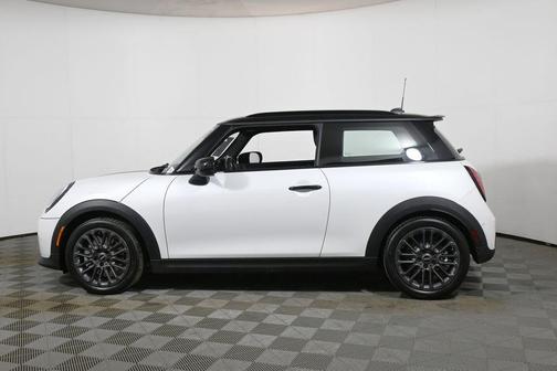 2026 MINI Hardtop ICONIC