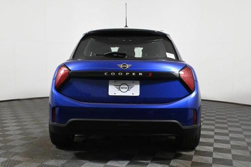 2025 MINI Hardtop Cooper