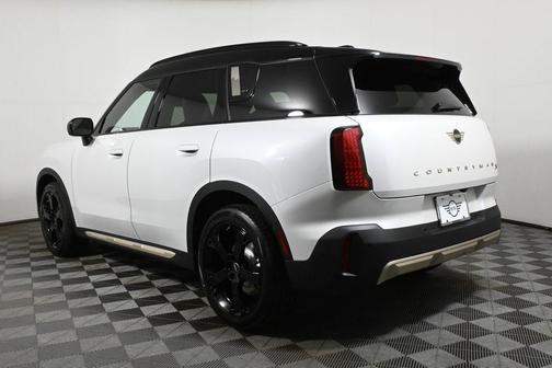 2025 MINI Countryman S