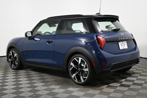 2026 MINI Hardtop ICONIC