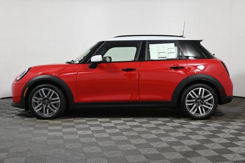 2026 MINI Hardtop SIGNATURE PLUS