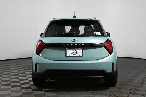 2026 MINI Hardtop ICONIC