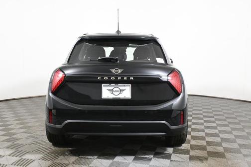 2026 MINI Hardtop ICONIC