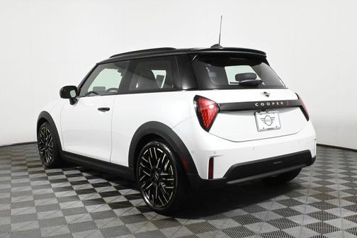 2025 MINI Hardtop