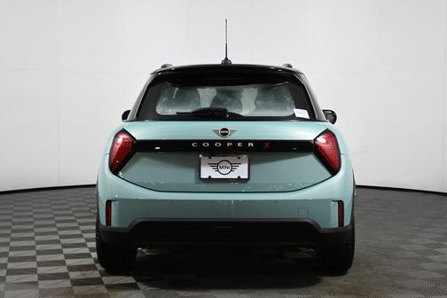 2026 MINI Hardtop ICONIC