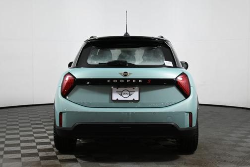 2026 MINI Hardtop ICONIC
