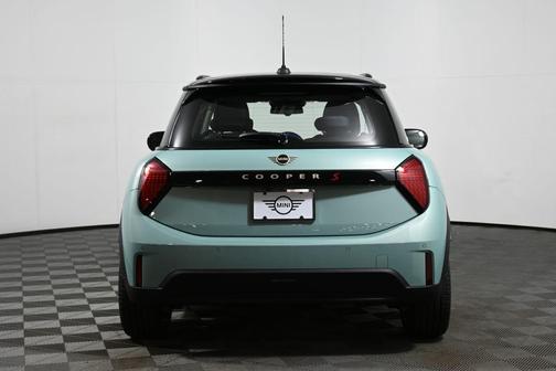 2026 MINI Hardtop SIGNATURE PLUS