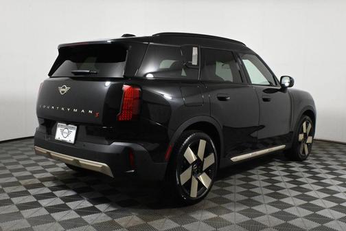 2025 MINI Countryman S