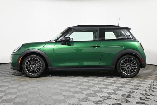 2025 MINI Hardtop SIGNATURE PLUS