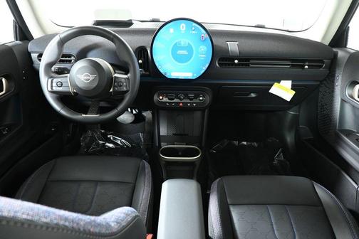 2025 MINI Hardtop SIGNATURE PLUS