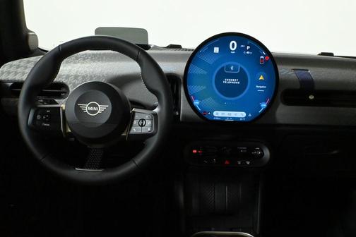 2025 MINI Hardtop SIGNATURE PLUS