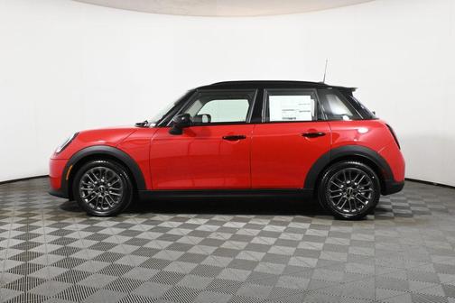 2025 MINI Hardtop Cooper