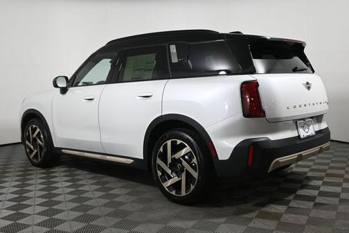 2025 MINI Countryman S