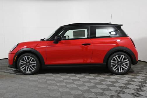 2026 MINI Hardtop SIGNATURE PLUS
