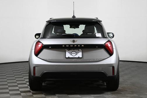 2026 MINI Hardtop SIGNATURE PLUS
