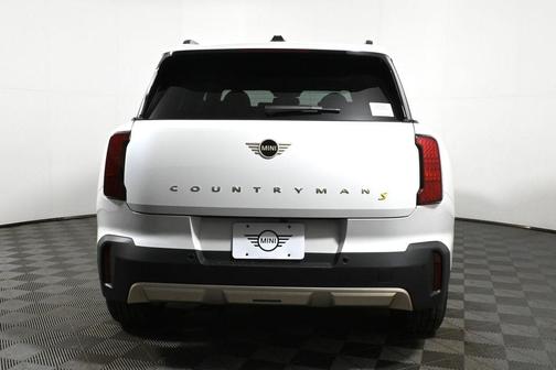 2025 MINI Countryman Base