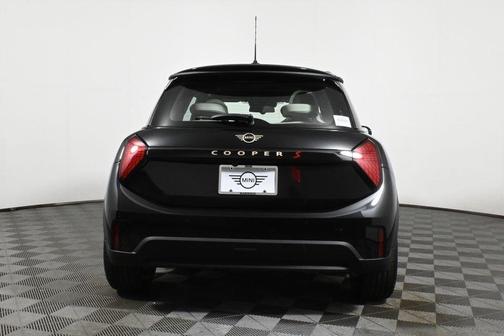 2025 MINI Hardtop 