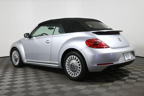 2015 Volkswagen Beetle 1.8T