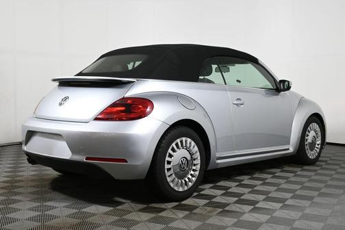 2015 Volkswagen Beetle 1.8T