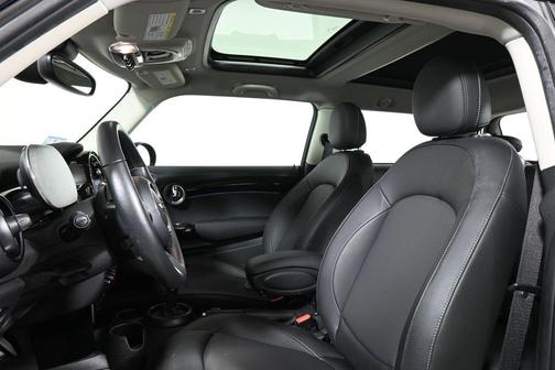2023 MINI Hardtop Cooper