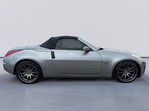 2004 Nissan 350Z Touring
