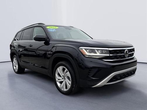 2022 Volkswagen Atlas 3.6L SE w/Technology