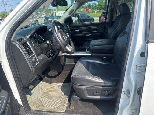 2015 RAM 1500 Laramie