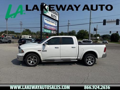 2015 RAM 1500 Laramie