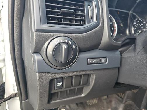 2022 Nissan Titan S