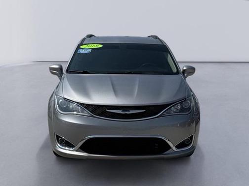 2018 Chrysler Pacifica Touring-L