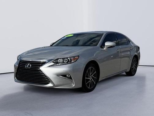 2017 Lexus ES 350 Base