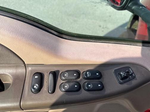 2002 Ford F-350 XLT Crew Cab Super Duty