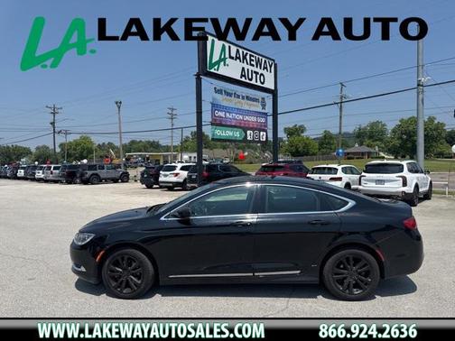 2016 Chrysler 200 Limited