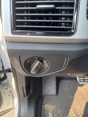 2021 Volkswagen Atlas Cross Sport 3.6L V6 SEL Premium R-Line