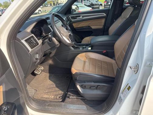 2021 Volkswagen Atlas Cross Sport 3.6L V6 SEL Premium R-Line