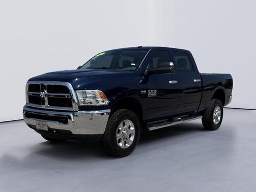 2017 RAM 2500 Tradesman Crew Cab 4x4 6'4' Box