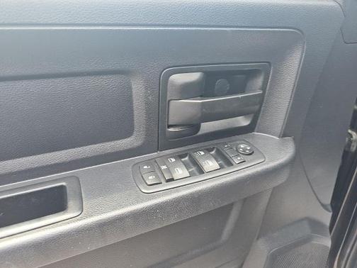 2016 RAM 1500 Tradesman/Express