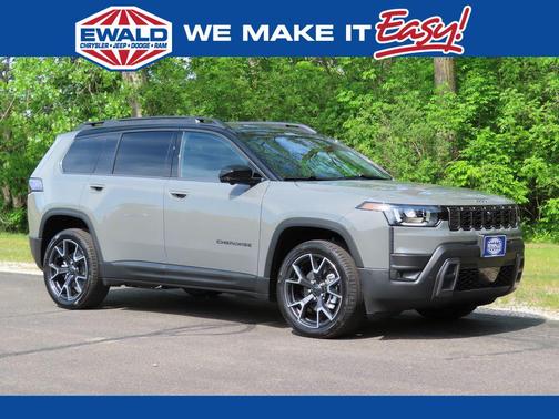 Sting-Gray Clearcoat 2026 Jeep Cherokee Overland