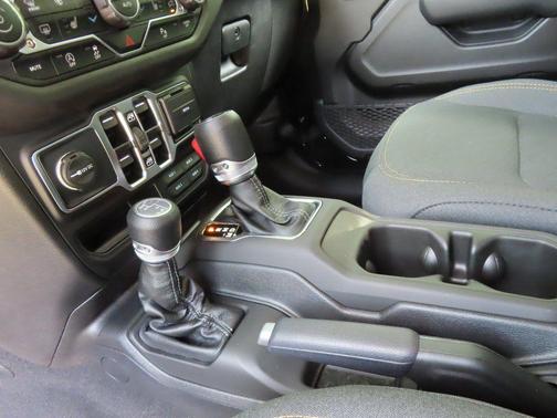 Black Clearcoat 2025 Jeep Wrangler Sport S