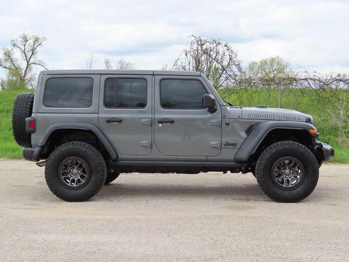 Sting-Gray Clearcoat 2023 Jeep Wrangler 4-Door High Tide 4x4