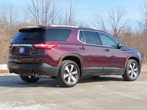 Black Currant Metallic 2018 Chevrolet Traverse LT Leather