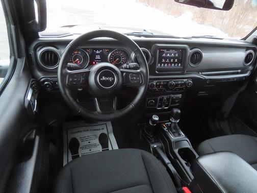 2022 Jeep Wrangler Willys