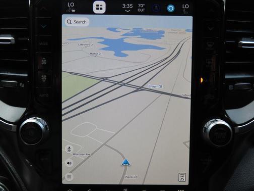 Diamond Black Crystal Pearlcoat 2023 RAM 1500 Laramie